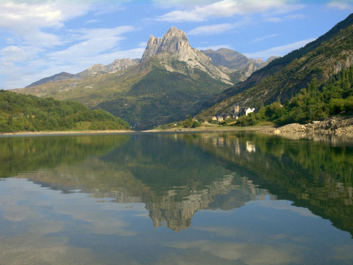 Hotel Valle De Izas Sallent de Gállego Εξωτερικό φωτογραφία